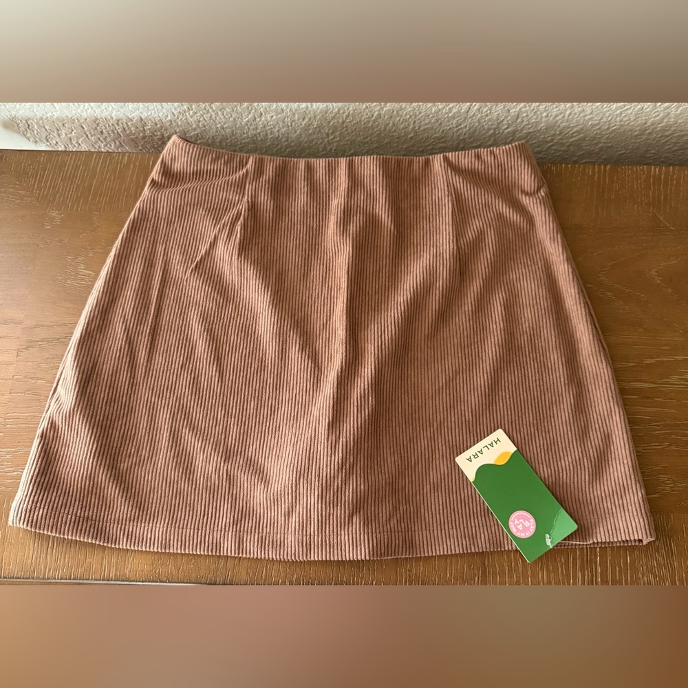 NMT Halara Brown Corduroy Skirt, size medium